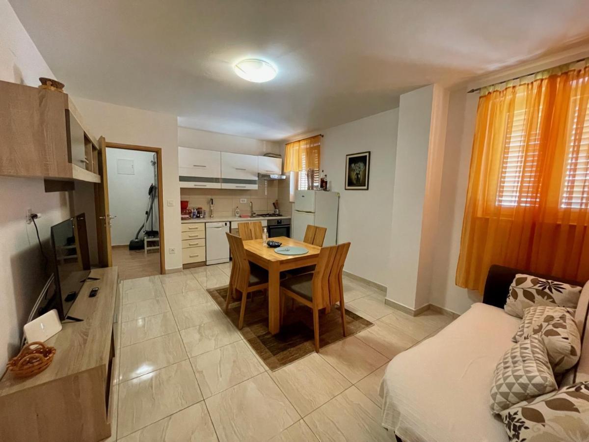 Lovro #1 & #2 Apartments Црес Экстерьер фото